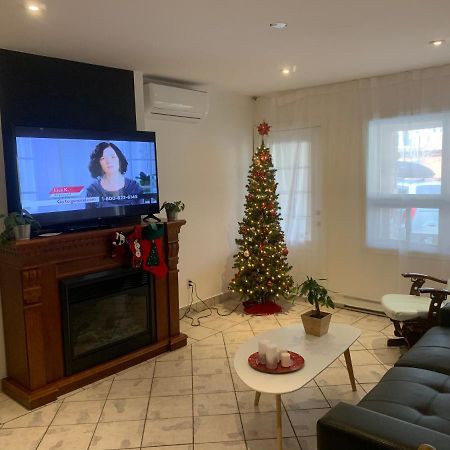 Hotel And Suites Les Laurentides Saint-Sauveur-des-Monts Kültér fotó
