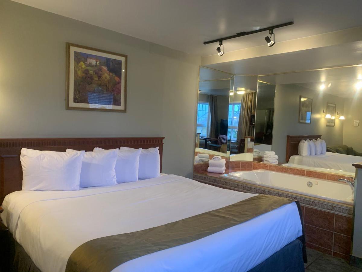 Hotel And Suites Les Laurentides Saint-Sauveur-des-Monts Kültér fotó