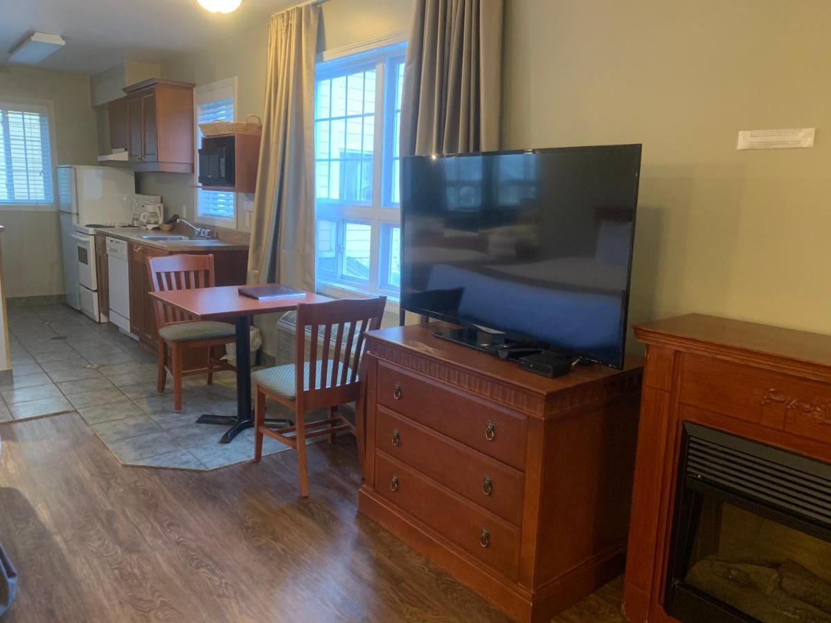 Hotel And Suites Les Laurentides Saint-Sauveur-des-Monts Kültér fotó