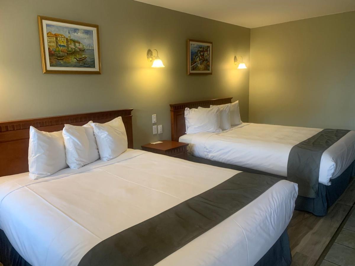 Hotel And Suites Les Laurentides Saint-Sauveur-des-Monts Kültér fotó