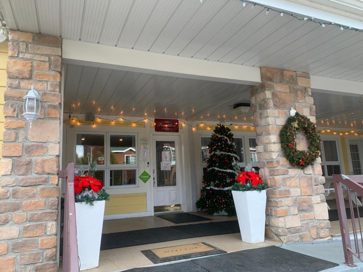 Hotel And Suites Les Laurentides Saint-Sauveur-des-Monts Kültér fotó