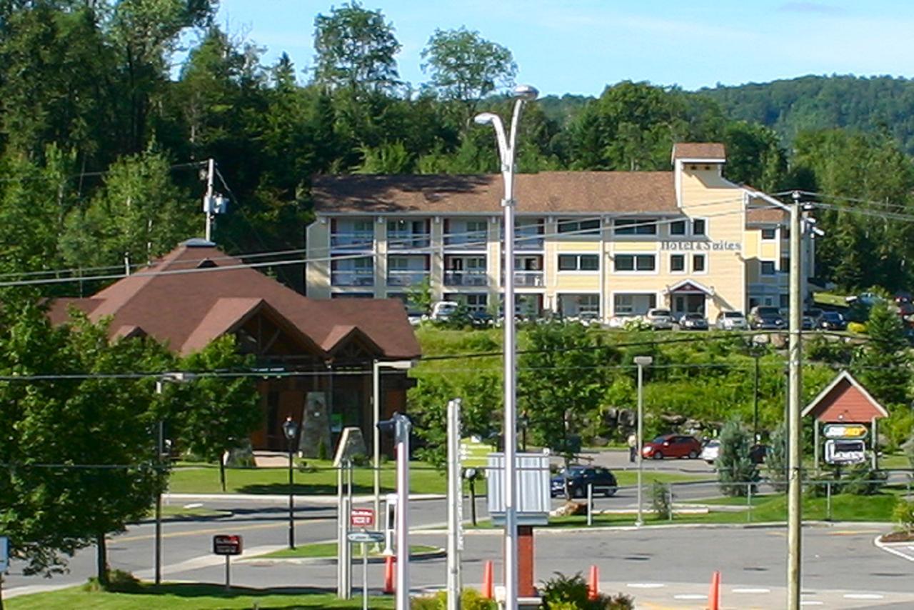 Hotel And Suites Les Laurentides Saint-Sauveur-des-Monts Kültér fotó